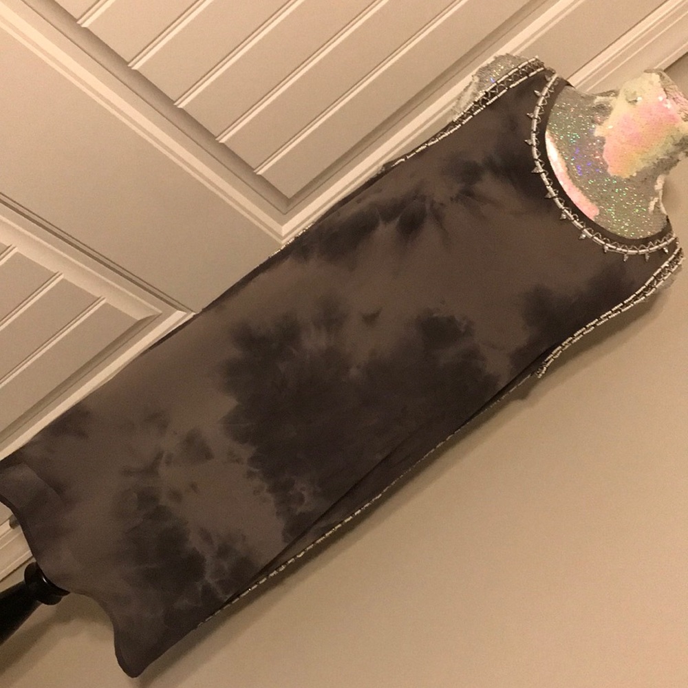Gray tie dye forever 21 dress w/ beads size large